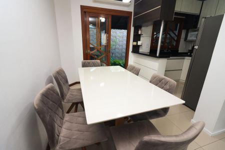 Casa de condomínio à venda com 110m², 2 quartos e 2 vagasSala de Jantar