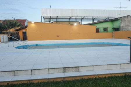 Casa de condomínio à venda com 110m², 2 quartos e 2 vagasÁrea comum - Piscina