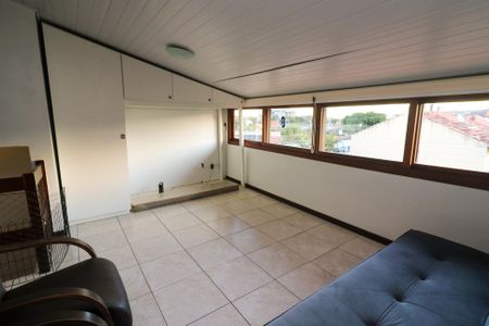 Casa de condomínio à venda com 110m², 2 quartos e 2 vagasSala de TV