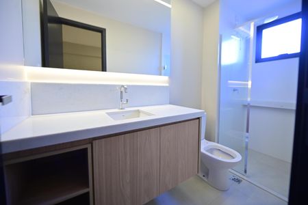 Apartamento para alugar com 75m², 2 quartos e 1 vaga Apartamento para alugar com 75m², 2 quartos e 1 vagaBanheiro 1