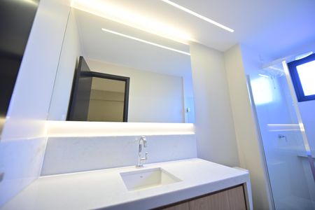 Apartamento para alugar com 75m², 2 quartos e 1 vaga Apartamento para alugar com 75m², 2 quartos e 1 vagaBanheiro 1