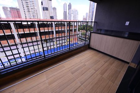 Apartamento para alugar com 75m², 2 quartos e 1 vaga Apartamento para alugar com 75m², 2 quartos e 1 vagavaranda