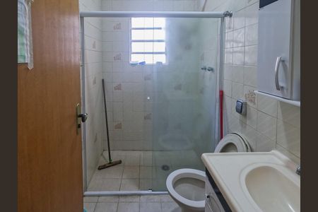 Casa de condomínio para alugar com 64m², 2 quartos e 1 vaga Casa de condomínio para alugar com 64m², 2 quartos e 1 vagaBanheiro
