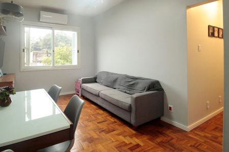 Apartamento à venda com 90m², 3 quartos e 1 vaga Apartamento à venda com 90m², 3 quartos e 1 vagaSala