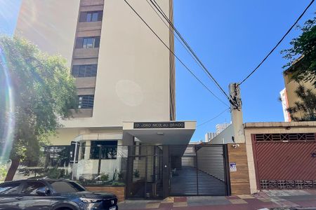 Apartamento à venda com 121m², 2 quartos e 1 vagaFachada