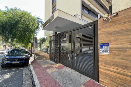 Apartamento à venda com 121m², 2 quartos e 1 vagaFachada