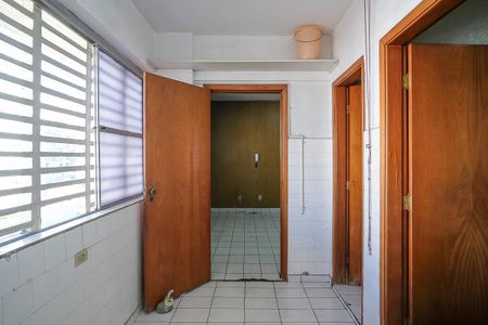 Apartamento à venda com 121m², 2 quartos e 1 vagaÁrea de serviço