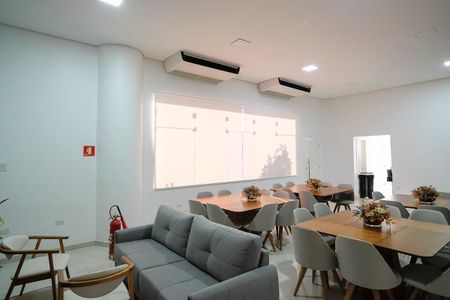 Apartamento à venda com 121m², 2 quartos e 1 vagaSalão de festas