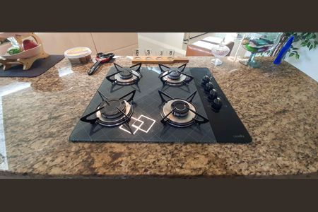 Apartamento à venda com 74m², 2 quartos e 2 vagas Apartamento à venda com 74m², 2 quartos e 2 vagasCozinha