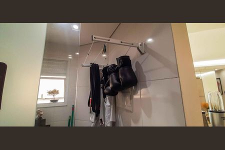 Apartamento à venda com 74m², 2 quartos e 2 vagas Apartamento à venda com 74m², 2 quartos e 2 vagasÁrea de Serviço