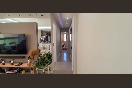 Apartamento à venda com 74m², 2 quartos e 2 vagas Apartamento à venda com 74m², 2 quartos e 2 vagasCorredor