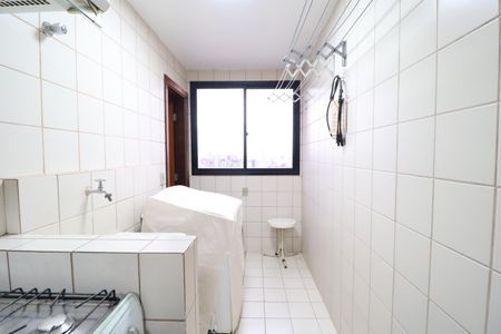 Apartamento para alugar com 87m², 3 quartos e 1 vagaÁrea de Serviço