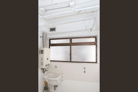 Apartamento à venda com 93m², 3 quartos e 2 vagas Apartamento à venda com 93m², 3 quartos e 2 vagasÁrea de Serviço