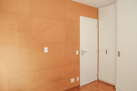 Apartamento à venda com 93m², 3 quartos e 2 vagas Apartamento à venda com 93m², 3 quartos e 2 vagasQuarto 1