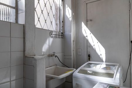 Apartamento à venda com 69m², 2 quartos e 1 vagaÁrea de Serviço