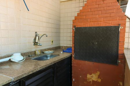 Apartamento à venda com 205m², 3 quartos e 3 vagas Apartamento à venda com 205m², 3 quartos e 3 vagasChurrasqueira da Cobertura