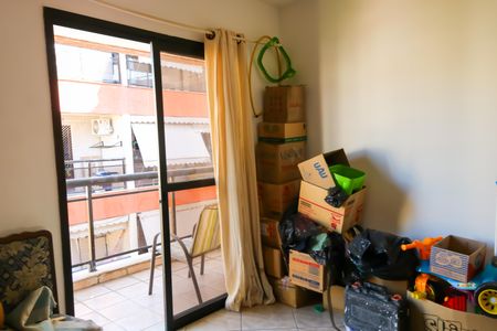 Apartamento à venda com 205m², 3 quartos e 3 vagas Apartamento à venda com 205m², 3 quartos e 3 vagasQuarto 2