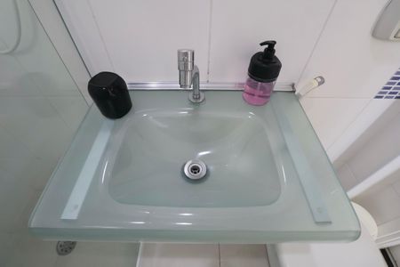 Apartamento para alugar com 90m², 2 quartos e 1 vaga Apartamento para alugar com 90m², 2 quartos e 1 vagaBanheiro Social 2