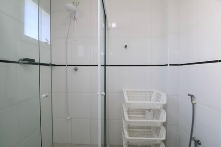 Apartamento para alugar com 90m², 2 quartos e 1 vaga Apartamento para alugar com 90m², 2 quartos e 1 vagaBanheiro Social