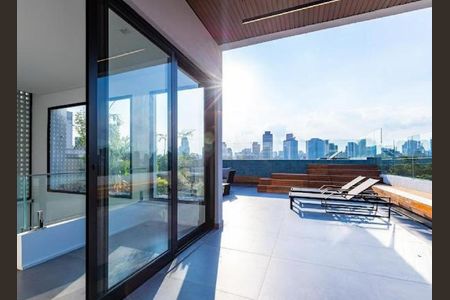 Casa à venda com 1200m², 5 quartos e 7 vagas Casa à venda com 1200m², 5 quartos e 7 vagasFoto 15