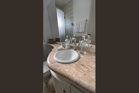 Apartamento à venda com 45m², 2 quartos e 1 vagaBanheiro