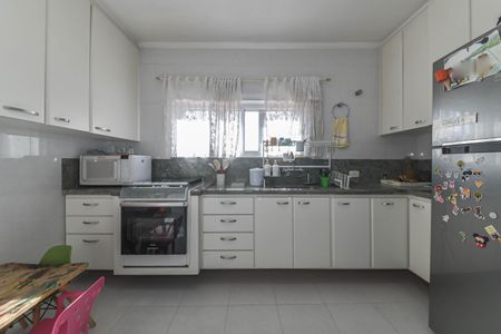 Casa à venda com 190m², 3 quartos e 4 vagasCozinha