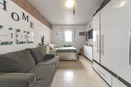 Casa à venda com 190m², 3 quartos e 4 vagasEdicula - Quarto