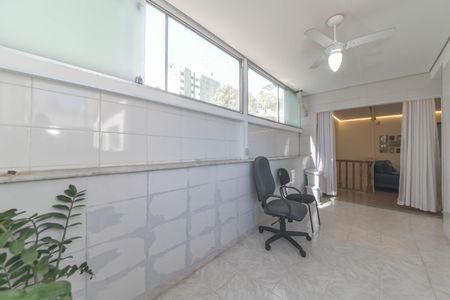 Casa à venda com 190m², 3 quartos e 4 vagasSala Multifuncional