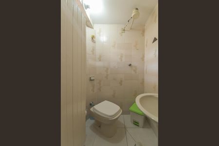 Casa à venda com 190m², 3 quartos e 4 vagasBanheiro da Garagem