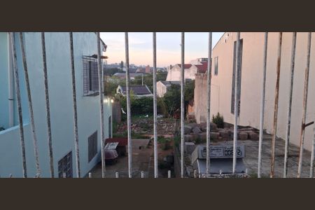Casa à venda com 95m², 2 quartos e 4 vagas Casa à venda com 95m², 2 quartos e 4 vagasFachada
