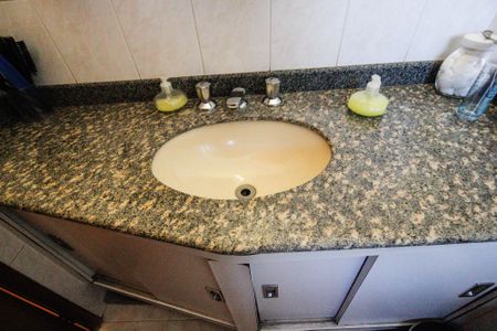 Apartamento à venda com 188m², 3 quartos e 3 vagasSuíte Banheiro