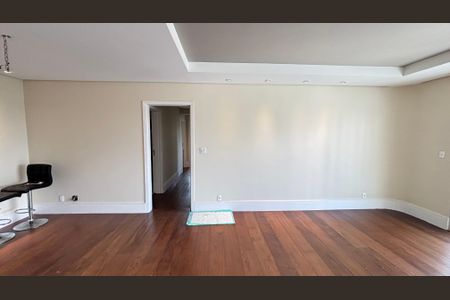Apartamento à venda com 140m², 3 quartos e 2 vagas Apartamento à venda com 140m², 3 quartos e 2 vagasSala