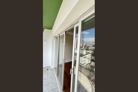 Apartamento à venda com 140m², 3 quartos e 2 vagas Apartamento à venda com 140m², 3 quartos e 2 vagasVaranda Sala