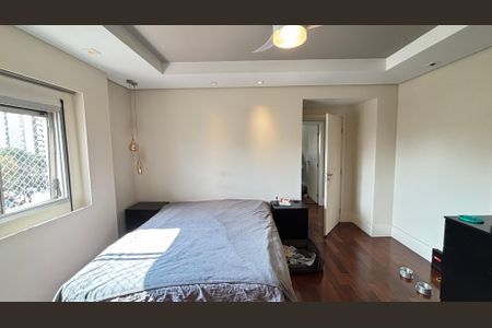 Apartamento à venda com 140m², 3 quartos e 2 vagas Apartamento à venda com 140m², 3 quartos e 2 vagasSuite