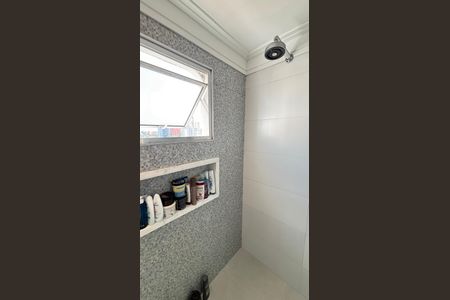 Apartamento à venda com 140m², 3 quartos e 2 vagas Apartamento à venda com 140m², 3 quartos e 2 vagasBanheiro da Suíte