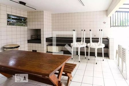 Apartamento à venda com 70m², 3 quartos e 1 vaga Apartamento à venda com 70m², 3 quartos e 1 vagaÁrea comum - Churrasqueira