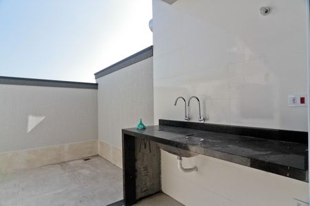 Casa à venda com 145m², 3 quartos e 2 vagas Casa à venda com 145m², 3 quartos e 2 vagasÁrea de Serviço