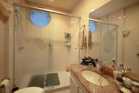 Apartamento à venda com 106m², 3 quartos e 1 vagaBanheiro