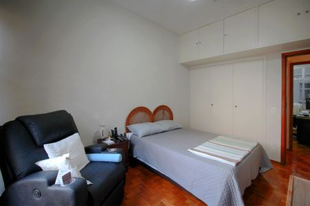 Apartamento à venda com 106m², 3 quartos e 1 vagaSuite