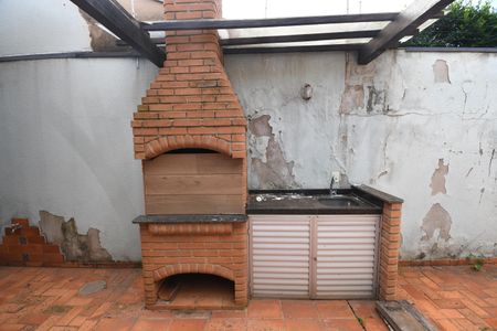 Casa à venda com 234m², 4 quartos e 3 vagasChurrasqueira