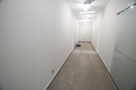 Casa à venda com 234m², 4 quartos e 3 vagasEscritório