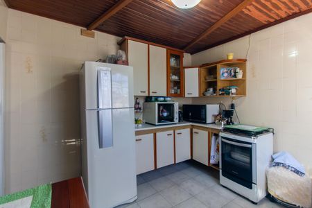 Casa à venda com 140m², 4 quartos e 1 vaga Casa à venda com 140m², 4 quartos e 1 vagaCasa 2 - Cozinha