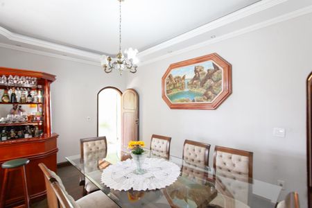 Casa à venda com 360m², 5 quartos e 2 vagasSala 2