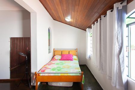 Casa à venda com 360m², 5 quartos e 2 vagasQuarto 2