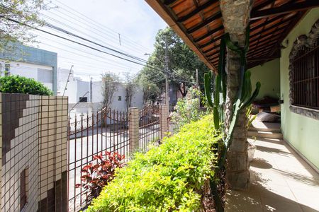 Casa à venda com 360m², 5 quartos e 2 vagasJardim