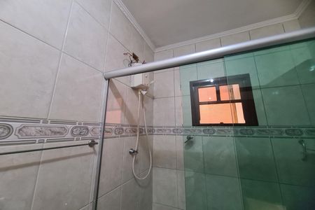 Casa à venda com 107m², 2 quartos e 2 vagasBanheiro Social