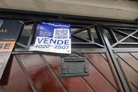 Casa à venda com 107m², 2 quartos e 2 vagasplaquinha