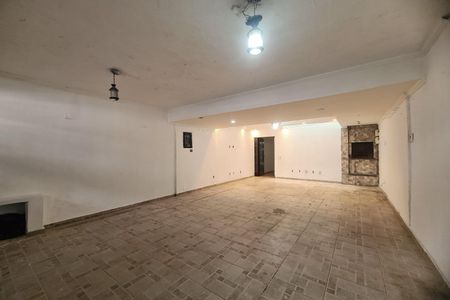 Casa à venda com 107m², 2 quartos e 2 vagasGaragem