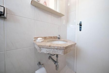 Casa à venda com 160m², 3 quartos e 2 vagasBanheiro da Suíte