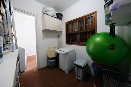 Casa à venda com 160m², 3 quartos e 2 vagasDespensa